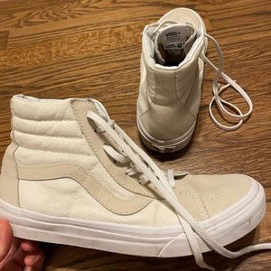 VANS High Tops - W 8.5 , M 7